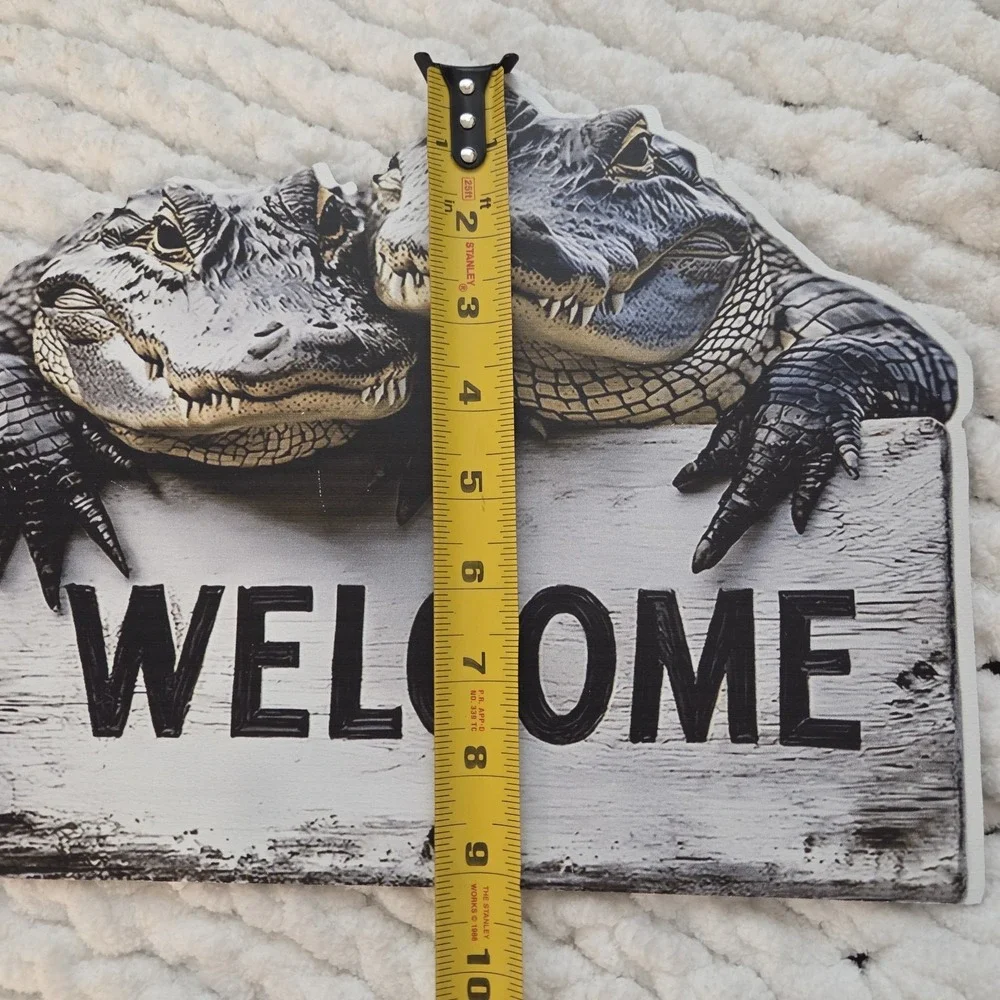 Alligator Crocodile Welcome Wooden Sign Plaque 9x12 Inch Louisiana Swamp Decor